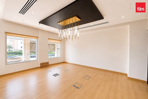 229.5m² Office in Dubai, UAE No. 199422