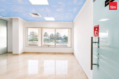 229.5m² Office in Dubai, UAE No. 199422 9