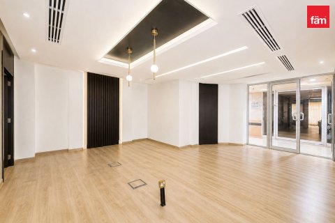 229.5m² Office in Dubai, UAE No. 199422 4