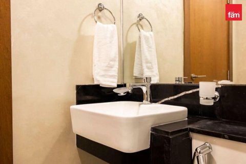 2 bedrooms Apartment in Business Bay, UAE No. 168186 7