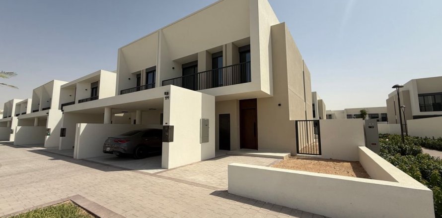 4 غرف نوم تاون هاوس  رقم 127419