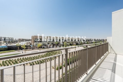 4 bedrooms Villa in Dubai South (Dubai World Central), UAE No. 210676 18