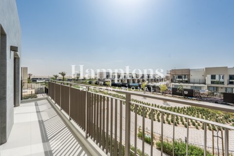 4 bedrooms Villa in Dubai South (Dubai World Central), UAE No. 210676 8