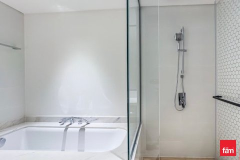 Квартира с 3 спальнями №127251 17