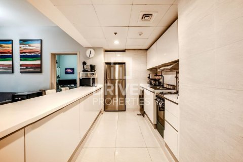 Apartment de 2 dormitorios en District 11, UAE No. 188563 9