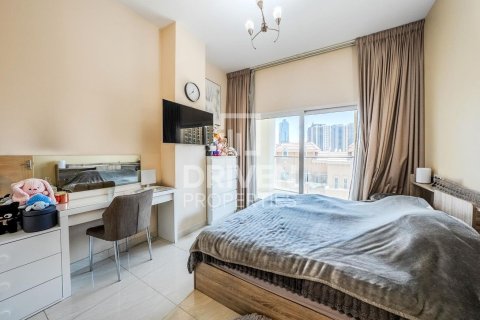 Apartment de 2 dormitorios en District 11, UAE No. 188563 5