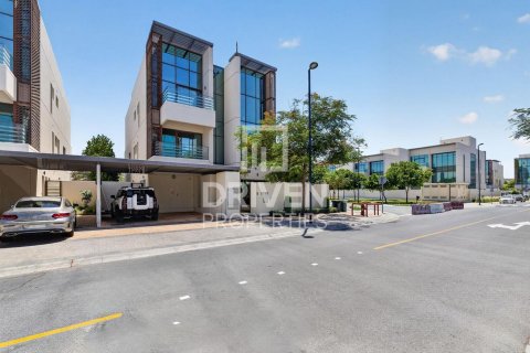 Villa de 6 chambres à Meydan, UAE No. 188559 27