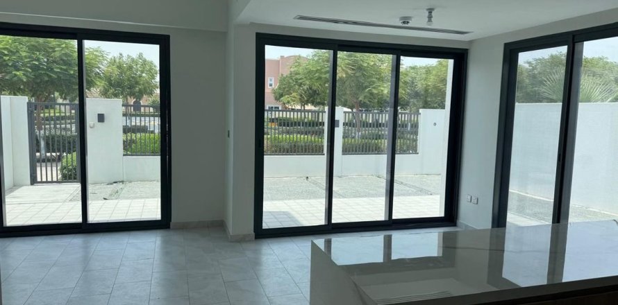 4 غرف نوم تاون هاوس في دبي, الإمارات العربية المتحدة رقم 126057