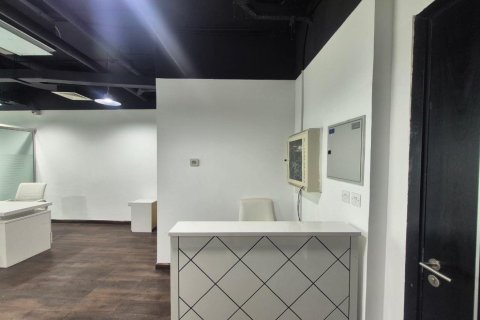 Офис с 1 комнатой в Бизнес-Бэй, ОАЭ №136380 12