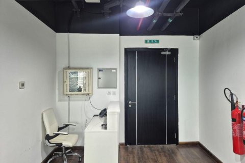 Офис с 1 комнатой в Бизнес-Бэй, ОАЭ №136380 9