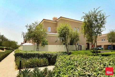 Villa de 3 dormitorios en Dubai, UAE No. 135892 24