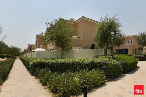 Villa de 3 dormitorios en Dubai, UAE No. 135892 23