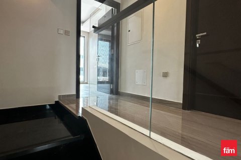 Townhouse de 4 dormitorios en Dubai, UAE No. 135888 6