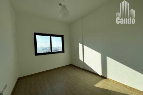 2 bedrooms Apartment in Dubai, UAE No. 80464 7
