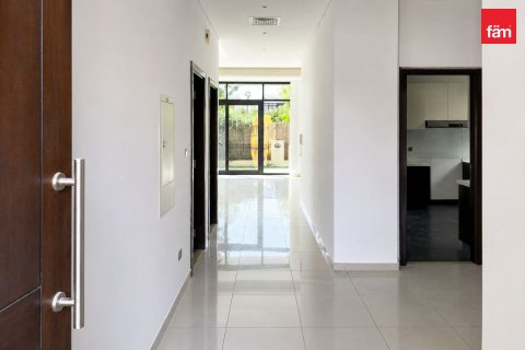 5 bedrooms Villa in Dubai, UAE No. 168219 7