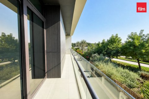 5 bedrooms Villa in Dubai, UAE No. 168219 12