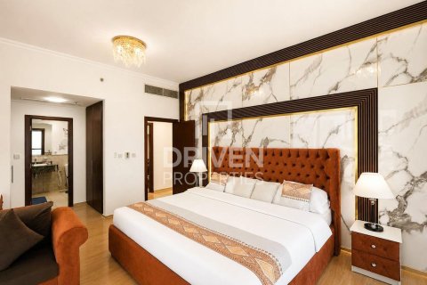 2 bedrooms Apartment in Shams, UAE No. 191808 11