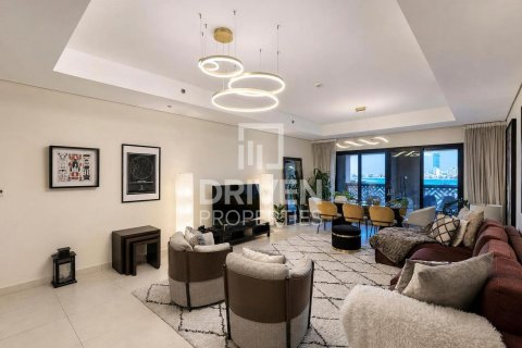 Квартира с 2 спальнями в The Crescent, ОАЭ №209662 4