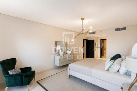 Квартира с 2 спальнями в The Crescent, ОАЭ №209662 8
