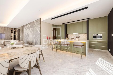 4 bedrooms Apartment in Opera District, UAE No. 191876 3