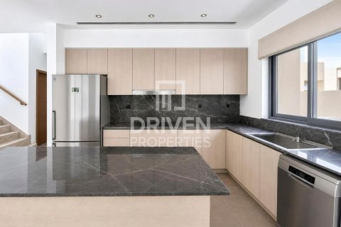 4 bedrooms Villa in Sidra Villas, UAE No. 199998 8