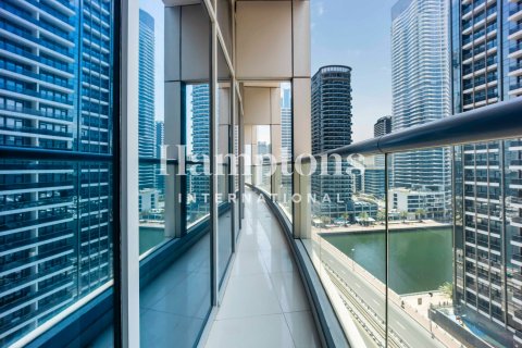 Apartment de 3 dormitorios en The Address Dubai Marina, UAE No. 160331