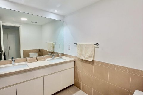 Квартира с 2 спальнями в Warda Apartments, ОАЭ №160329 23
