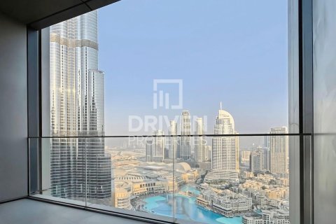 4 bedrooms Apartment in Opera District, UAE No. 138068