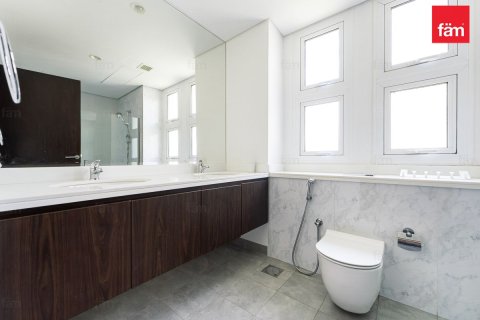 3 bedrooms Townhouse in Dubai, UAE No. 161877 4