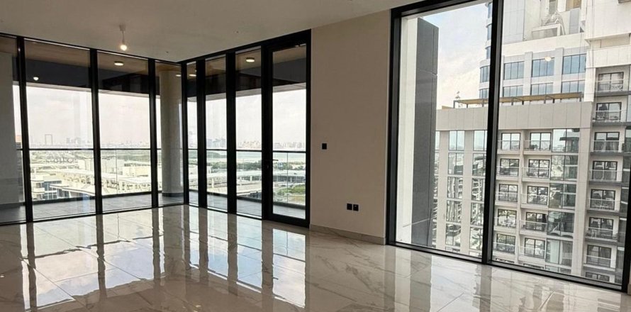 Appartement de 4 chambres à Dubai, UAE No. 158461