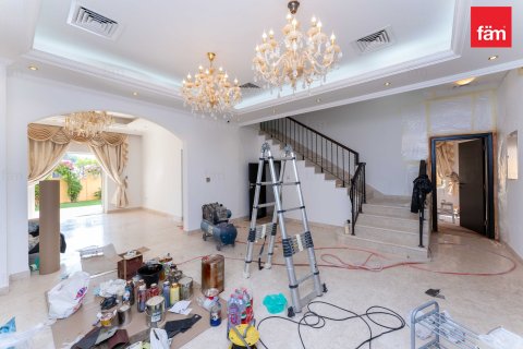 5 bedrooms Villa No. 127235 7