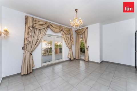5 bedrooms Villa No. 127235 3