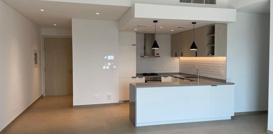 Квартира с 2 спальнями в Дубай, ОАЭ №145425