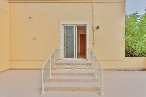 4 bedrooms Villa No. 127805 22