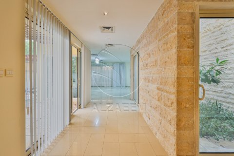 4 bedrooms Villa No. 127805 7