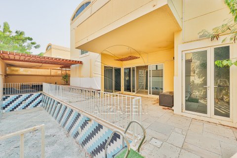 4 bedrooms Villa No. 127805 2
