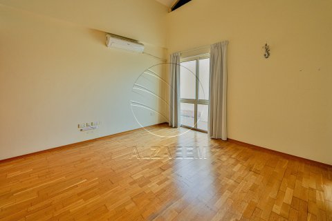 4 bedrooms Villa No. 127805 27