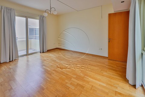 4 bedrooms Villa No. 127805 11