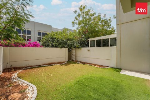 3 bedrooms Townhouse in Dubai, UAE No. 148709 11