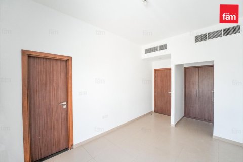 3 bedrooms Townhouse in Dubai, UAE No. 148709 9