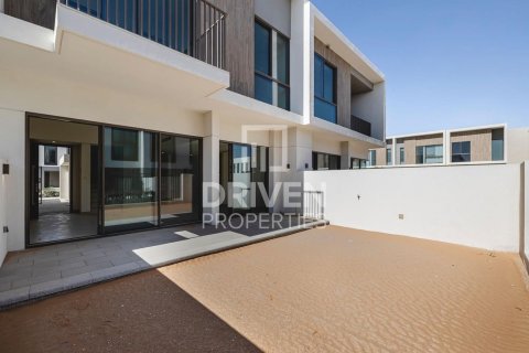 3 bedrooms Villa in The Valley, UAE No. 204228 18