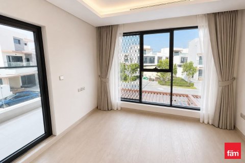 6 bedrooms Villa in Dubai, UAE No. 166243 6