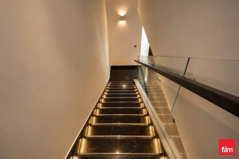 6 bedrooms Villa in Dubai, UAE No. 166243 7