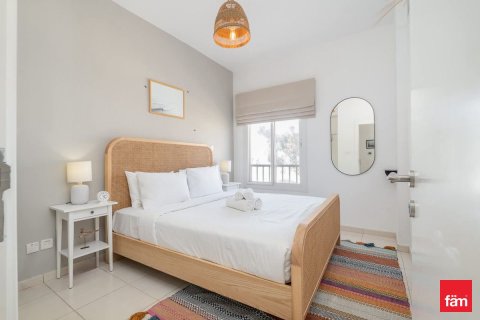 3 bedrooms Villa in Dubai, UAE No. 166241 8