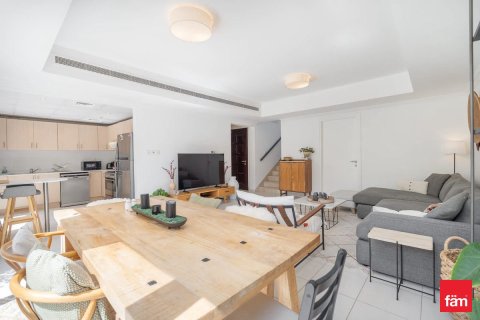3 bedrooms Villa in Dubai, UAE No. 166241 16