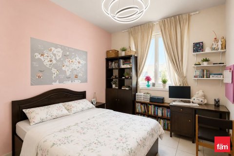 4 bedrooms Villa in Dubai, UAE No. 166246 20