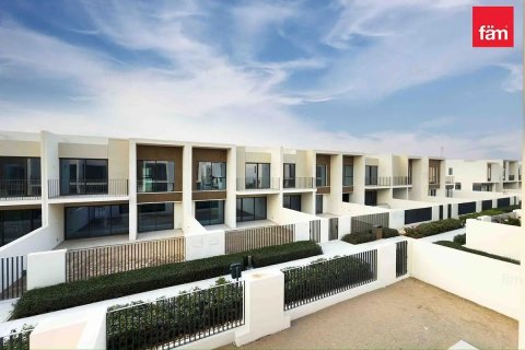 Таунхаус с 4 спальнями в Дубай, ОАЭ №140442