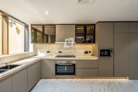 Квартира с 3 спальнями №129610 9