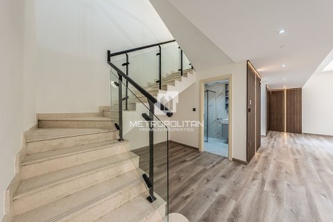 Квартира с 3 спальнями №129610 7