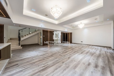 Квартира с 3 спальнями №129610 8